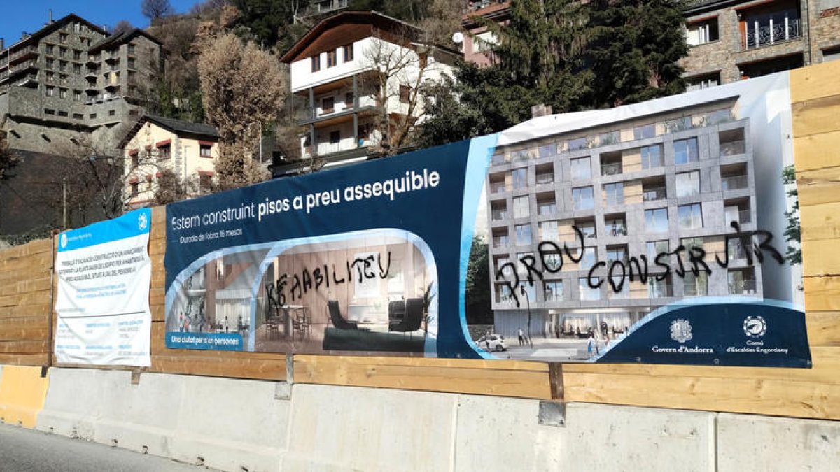 Construcció de pisos de lloguer assequible.