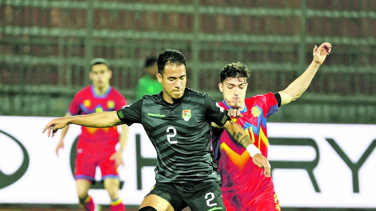 La selecció absoluta va perdre contra Bolívia el segon partit de les FIFA Series.