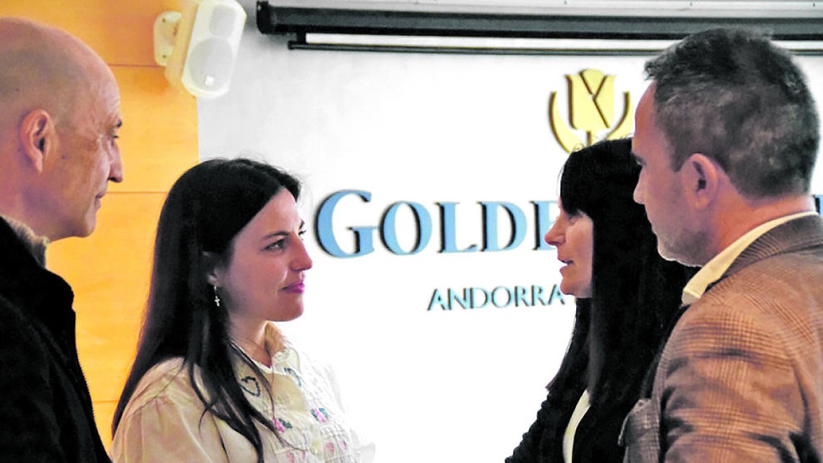 Xavier Herver, Sandra Herver, Mònica Bonell i Alain Cabanes, ahir.