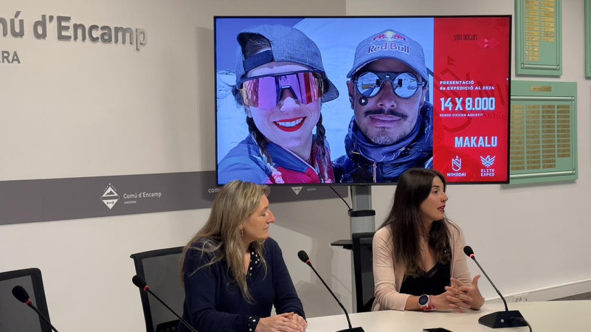 Verònica Solsona i Stefi Troguet, ahir