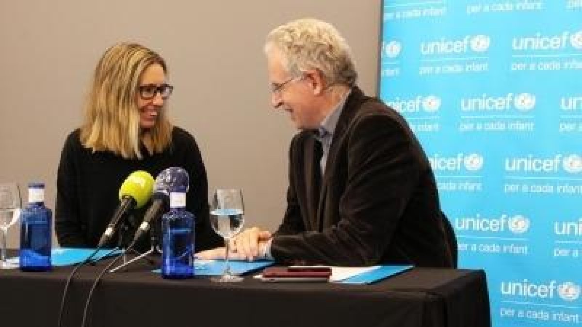El fins ara director d'Unicef Andorra, Albert Mora, durant una roda de premsa.
