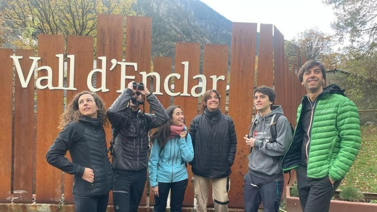 Membres de l'actual majoria durant la campanya electoral presentant la proposta