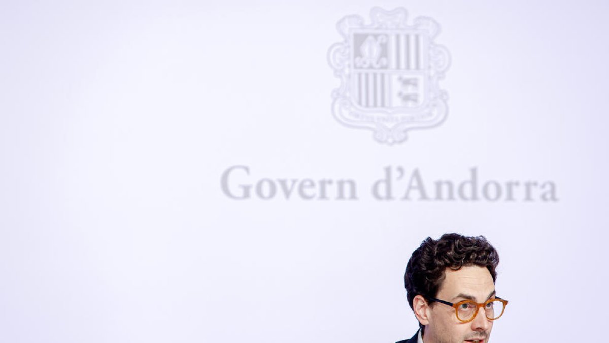 El ministre Casal a la roda de premsa