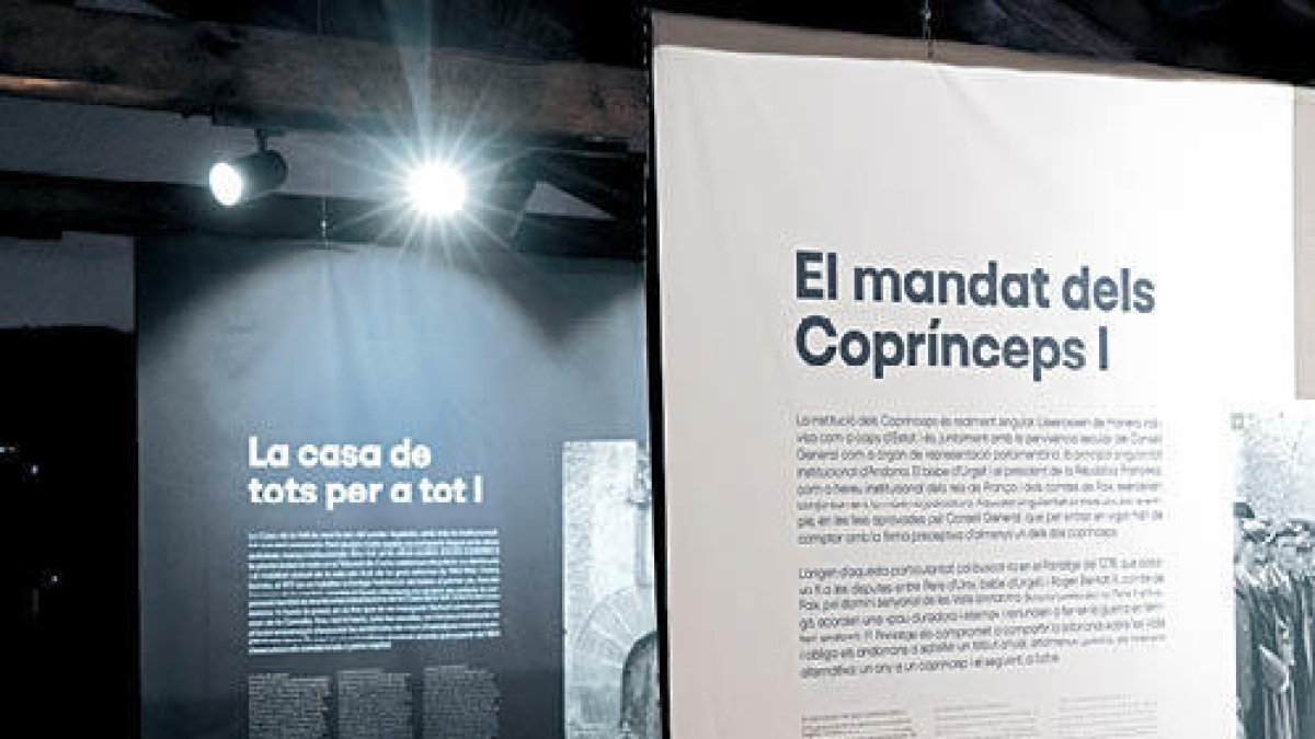 L'exposició a la Casa de la Vall.