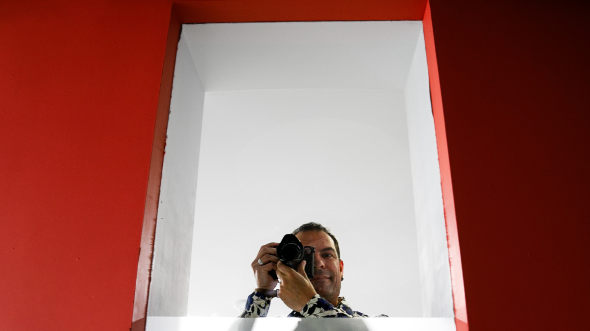 Tony Lara, fotògraf