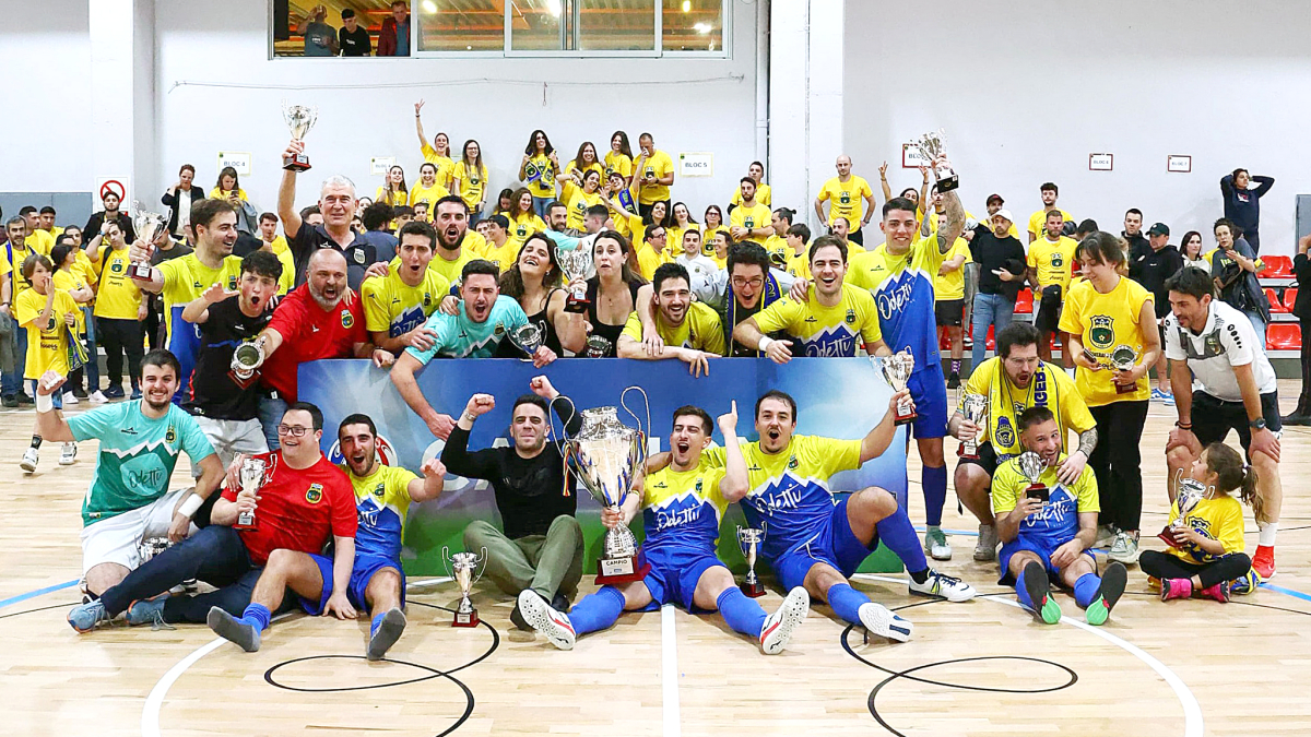 El Ranger’s va celebrar de valent el seu primer títol a la Lliga Viatges Pantours.