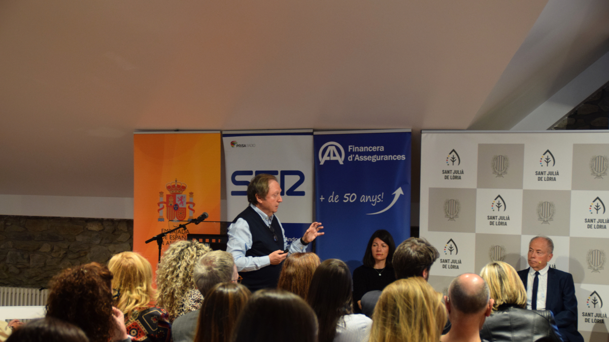 Taula rodona de les jornades, ahir a la sala Sergi Mas.