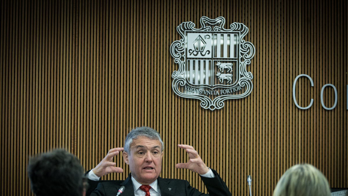 Pla va comparèixer en el darrer dia com a responsable de l’institut.