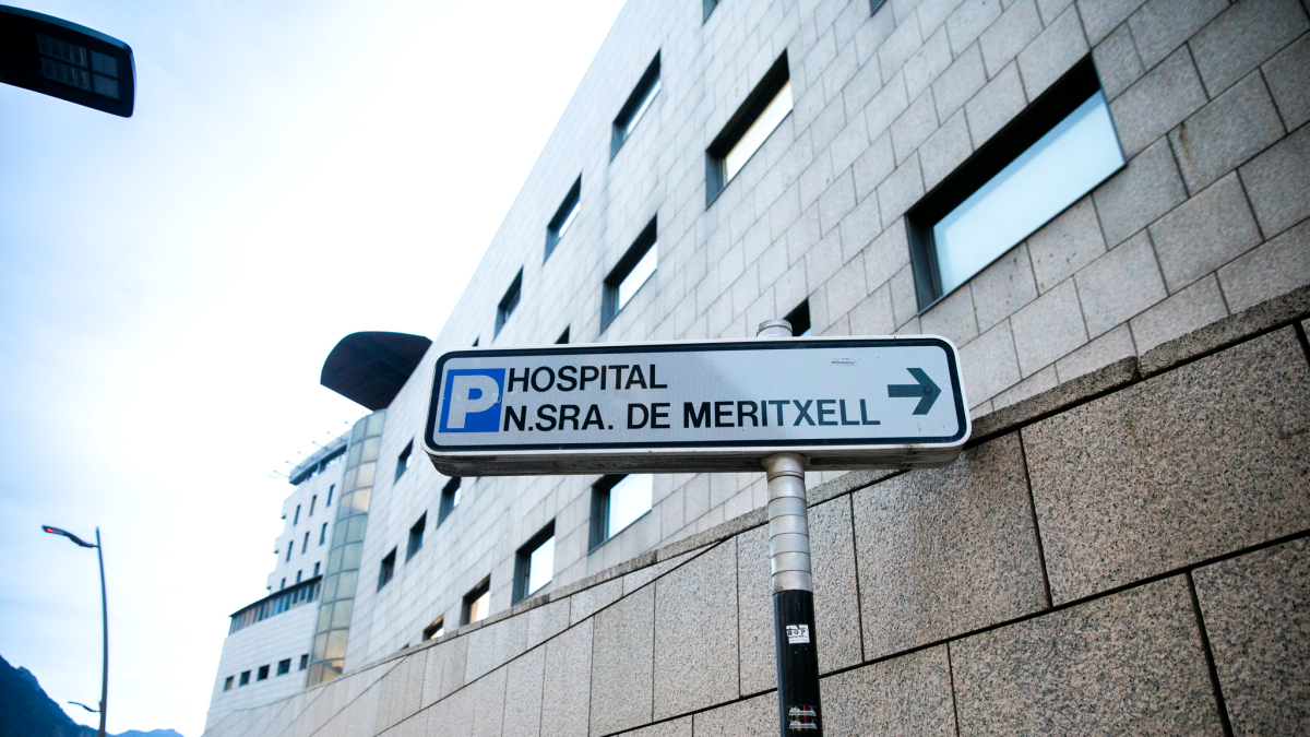 L’hospital impulsa una nova estructura amb una capacitat de 10 ingressos domiciliaris .