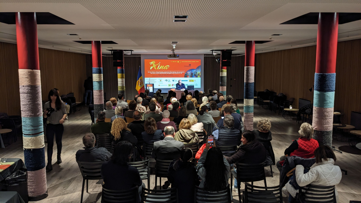 Inauguració del cicle 'Geografies'