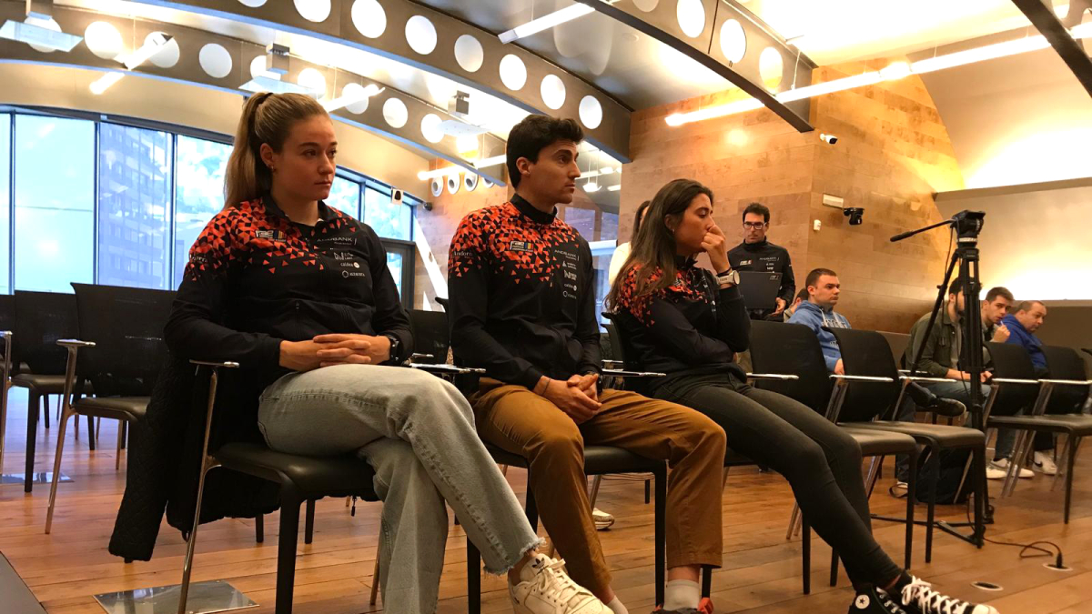 Gina del Rio, Irineu Esteve i Carola Vila, ahir al balanç de fons a la seu d’Andbank.