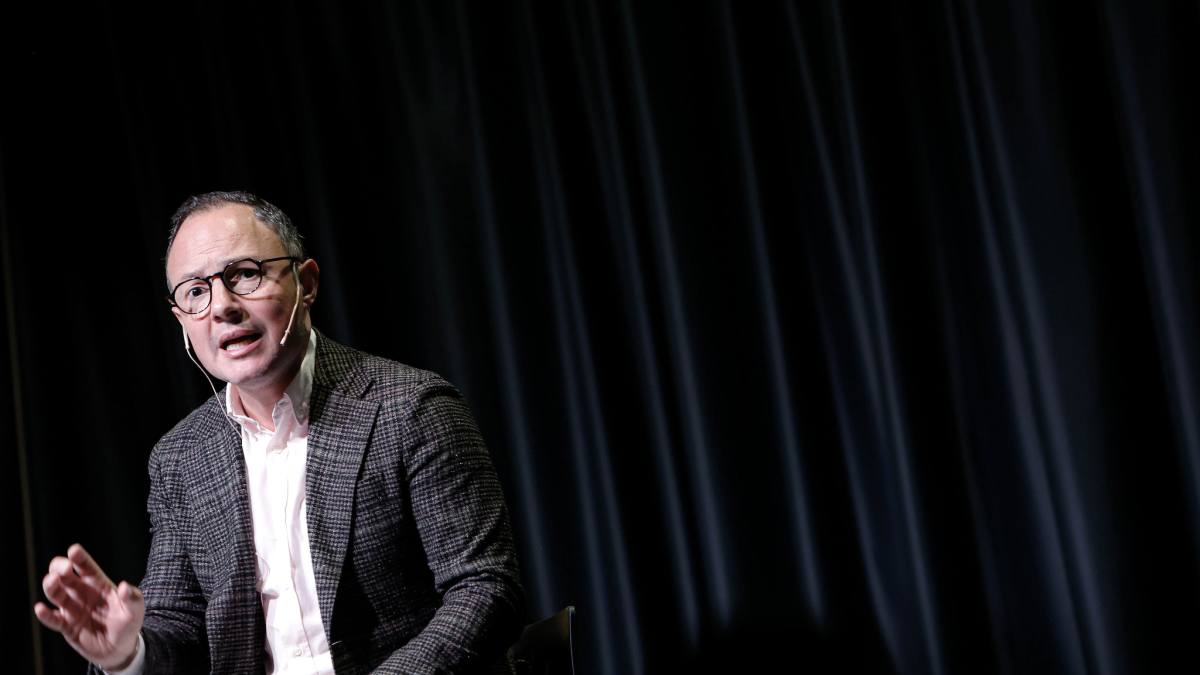 El cap de Govern a la reunió de poble d’Encamp.