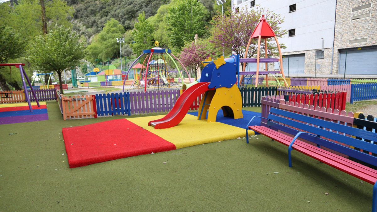 El parc infantil del Prat del Senzill.
