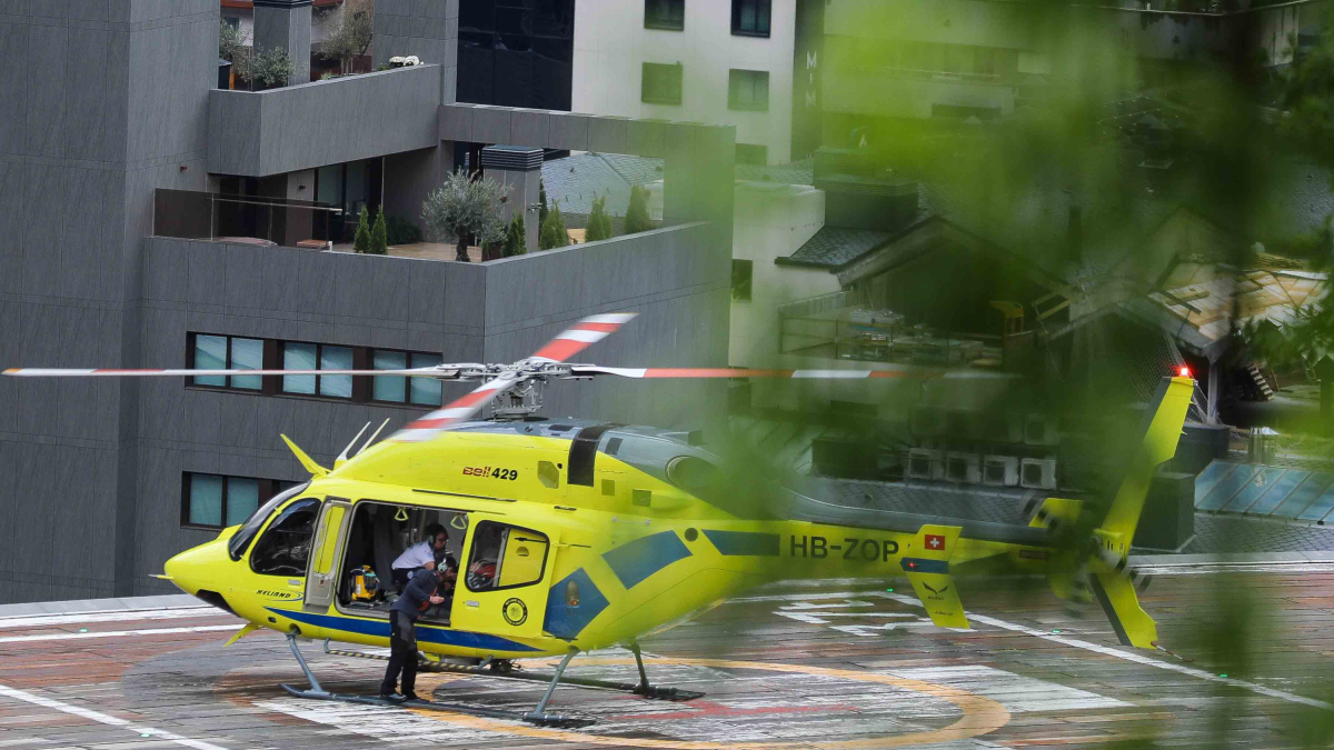 l'helicòpter fent un trasllat aquesta tarda de dimecres