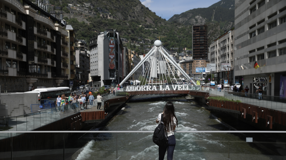 Les fonts de la Rotonda tancades