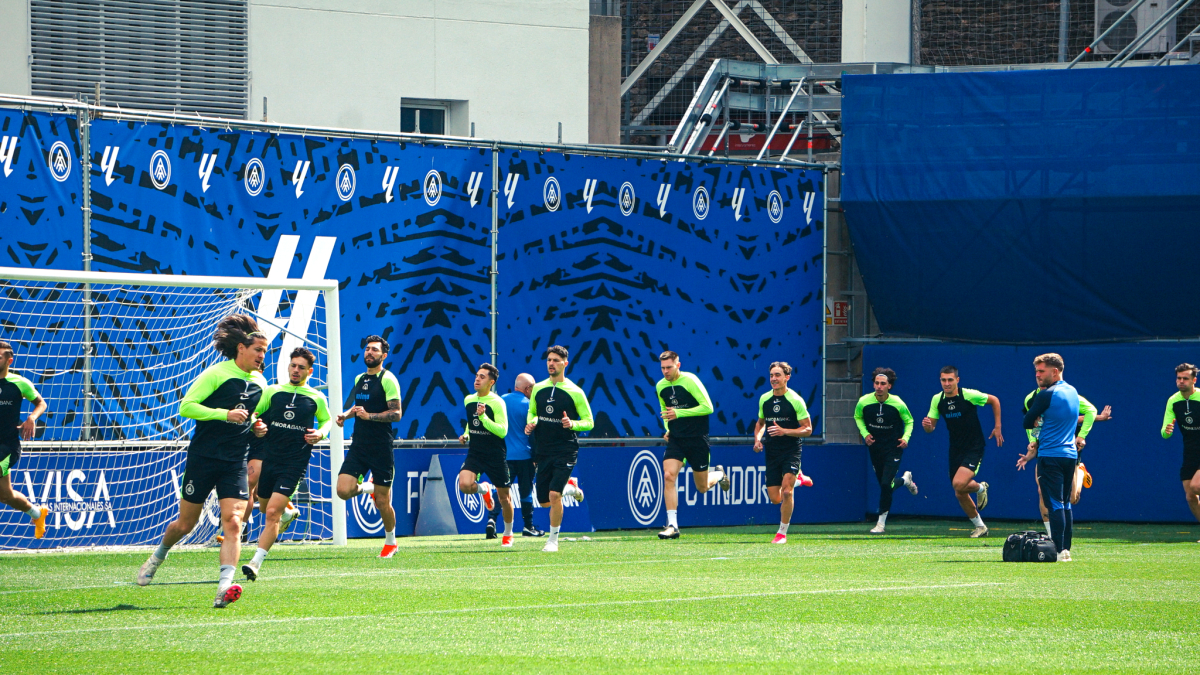 Entrenament de l’equip, ahir al Nacional.