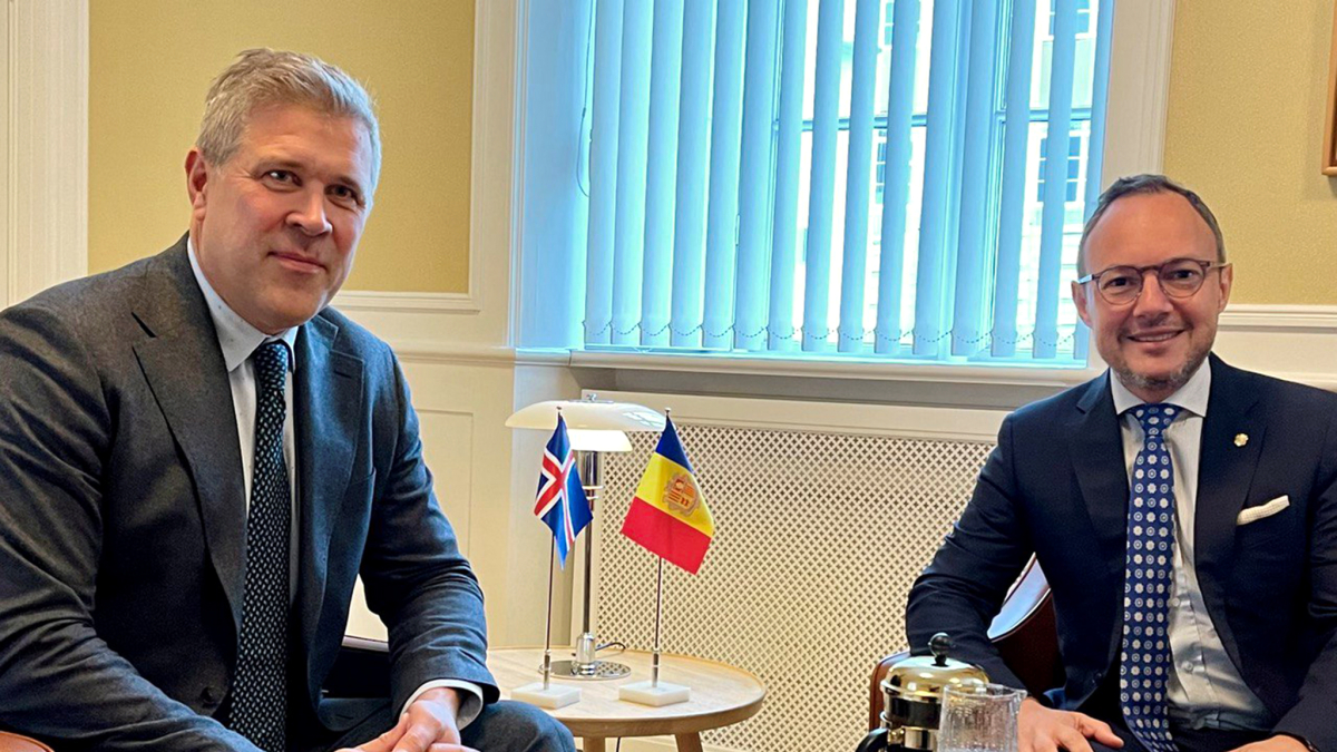 Benediktsson i Espot ahir a Reykjavík.