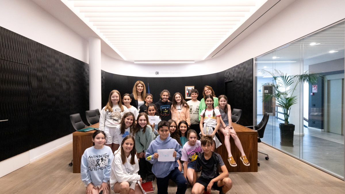 Els participants en el consell d’infants d’ahir.