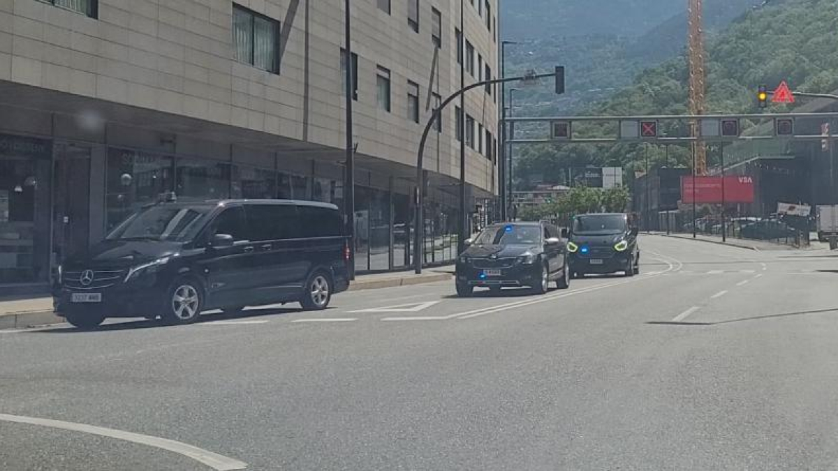 Fort desplegament policial per la comitiva de l'ambaixadora d'Israel