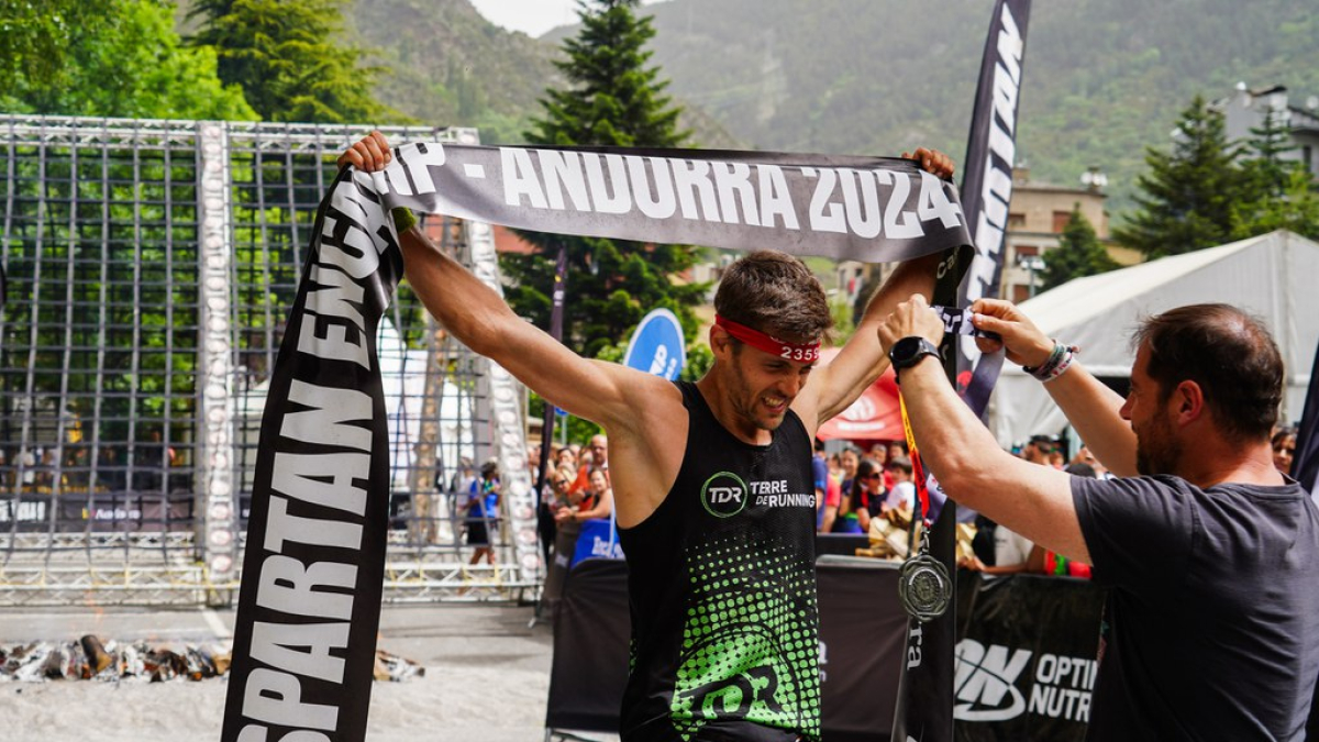 El participant francès, Jonathan Garcia, en l'arribada de la prova.