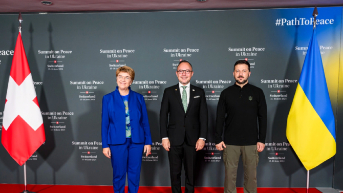 La presidenta Suïssa, Amherd, Espot, i el president ucraïnès, Zelenski.