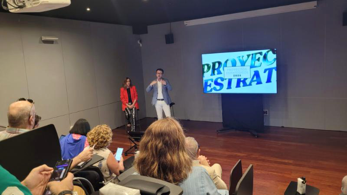 Trobada amb els mitjans de Madrid.