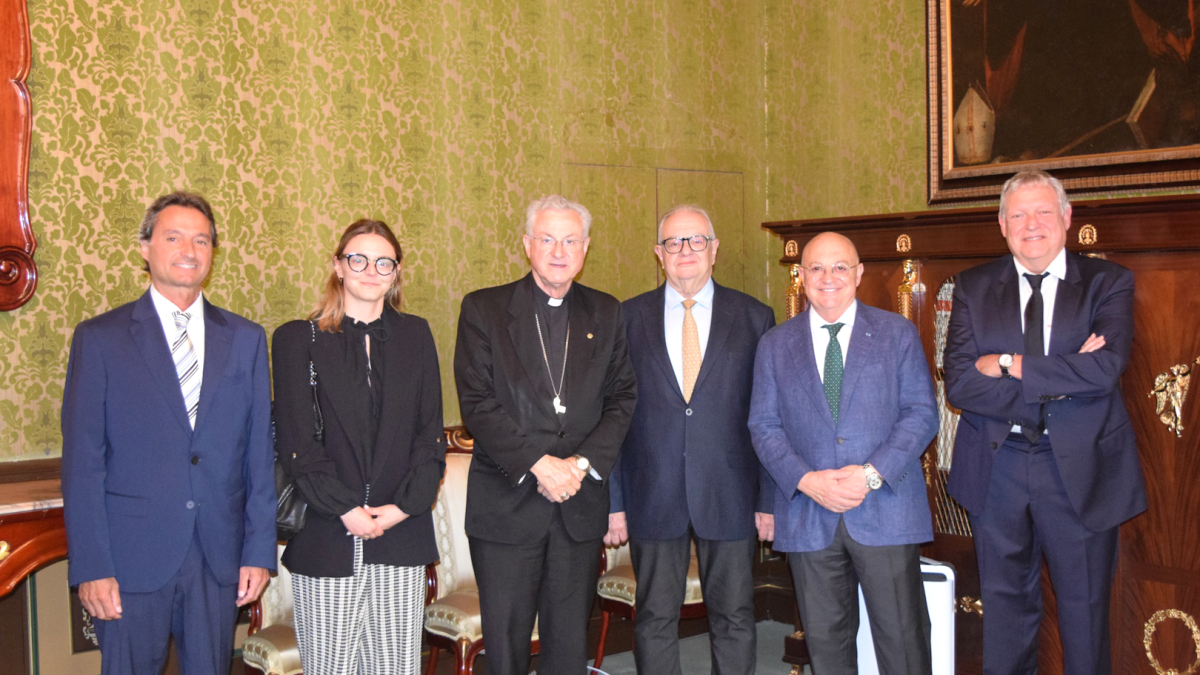 Visita institucional.