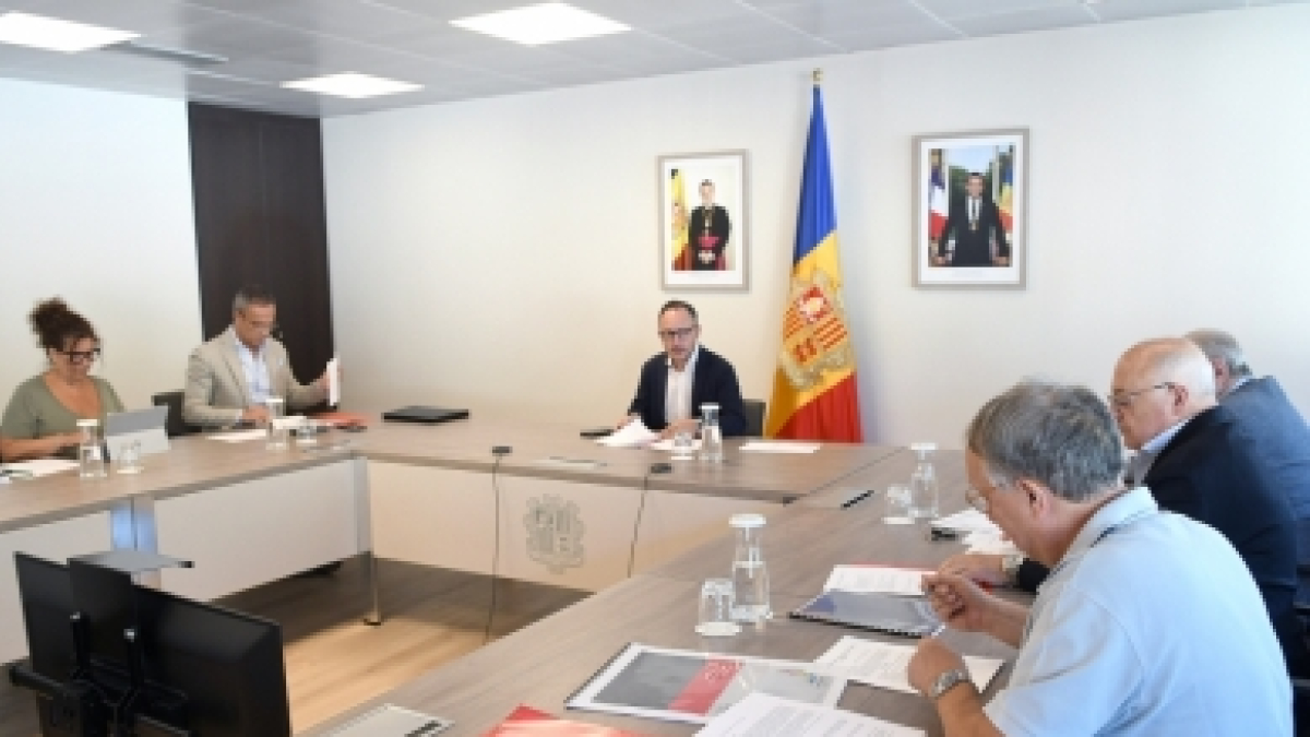 Una reunió del patronat dels Jocs dels Petits Estats.