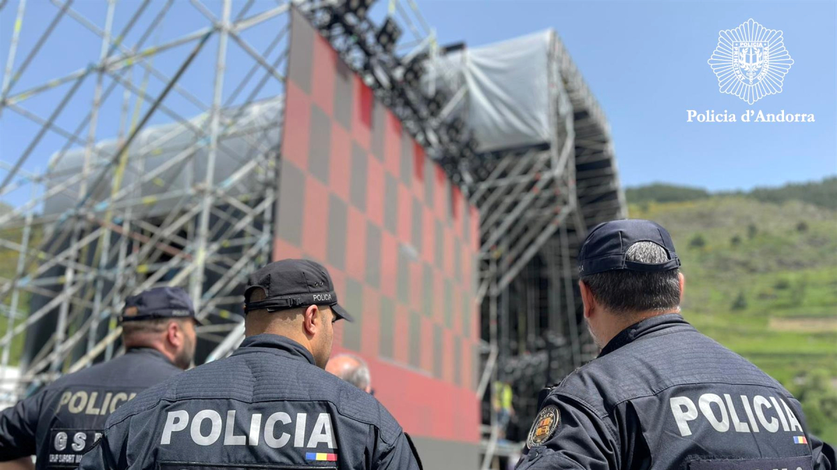Agents de la policia a l’escenari del Tarter.