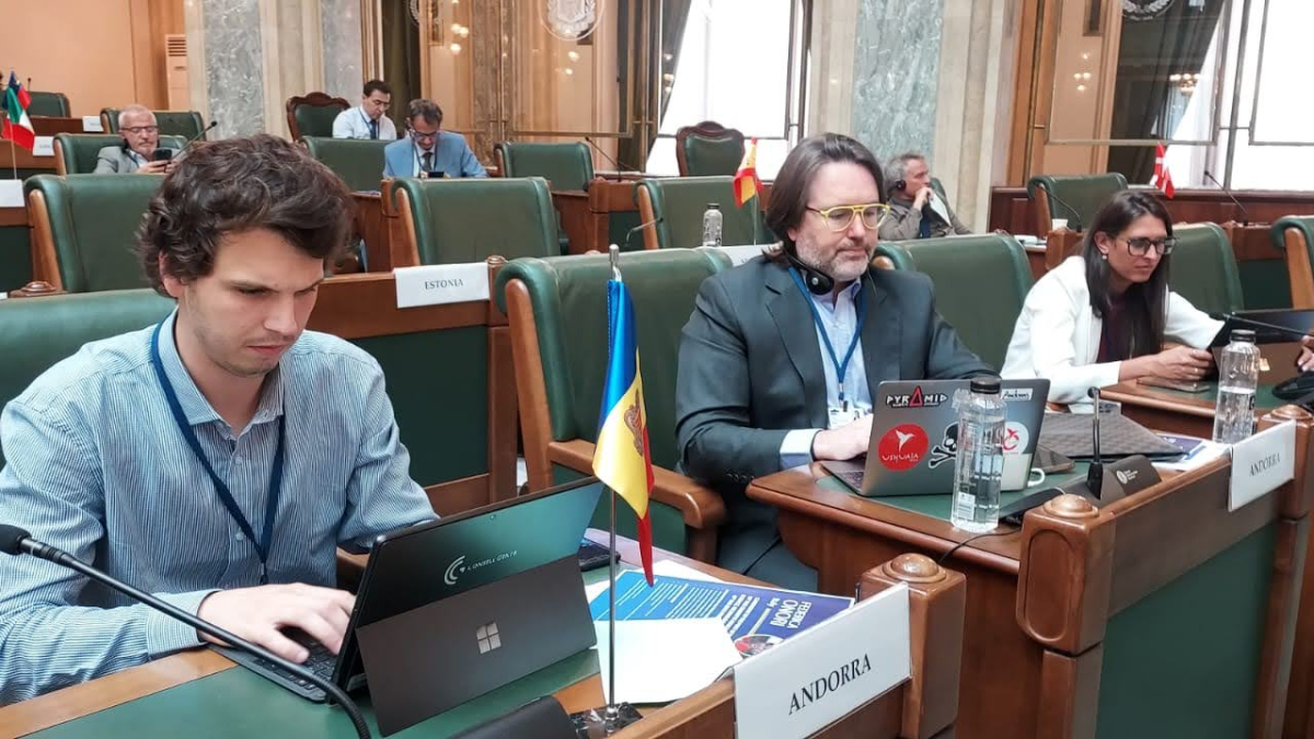 La delegació del Consell General.