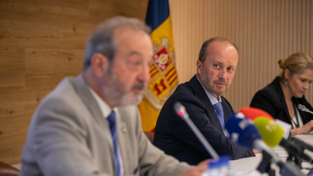 Fiñana i Rossell durant la roda de premsa per parlar de la justícia.
