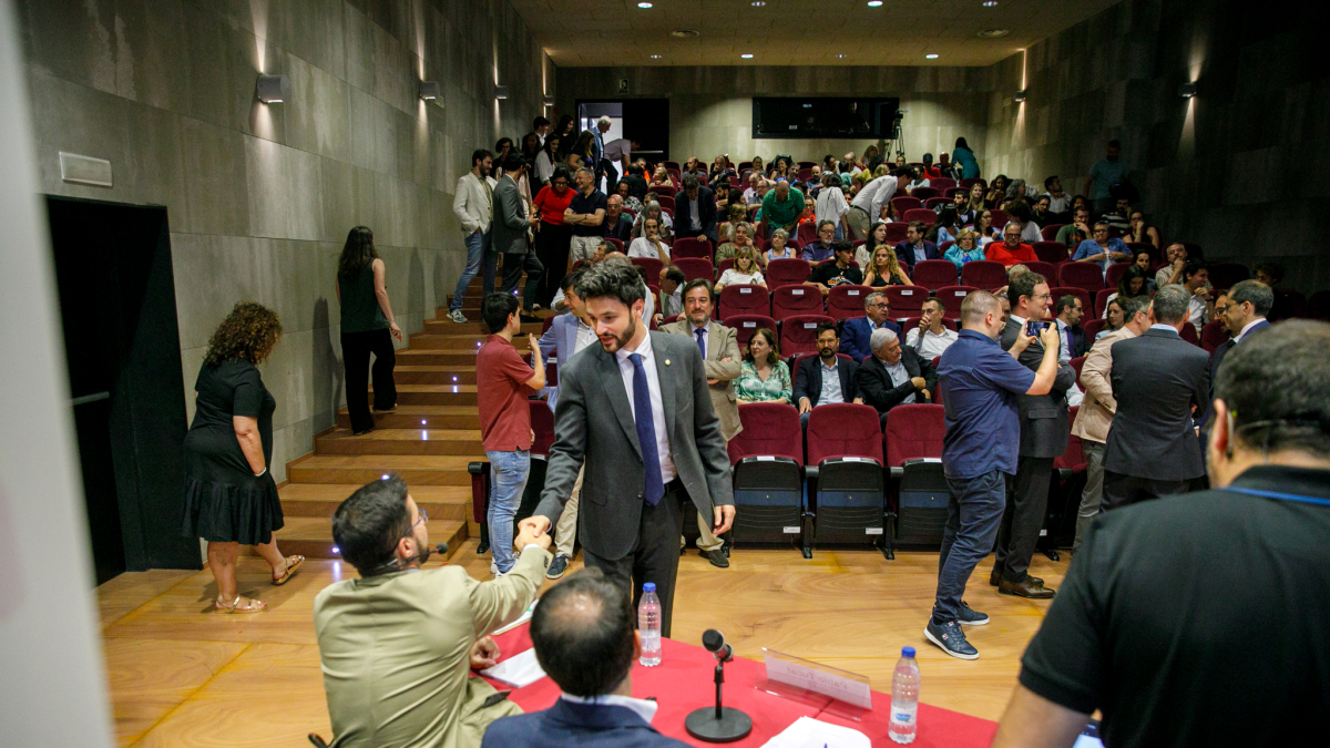 El líder de Concòrdia, Cerni Escalé, a la presentació de l’estudi.