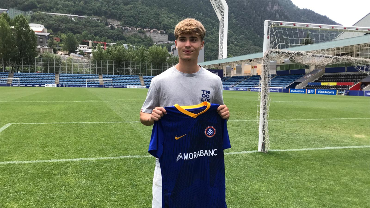 Josep Cerdà, presentat com a nou jugador de l'FC Andorra