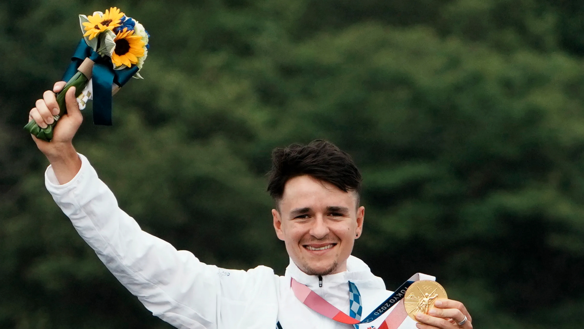 El resident Tom Pidcock va guanyar a Tòquio 2021 la medalla d’or.
