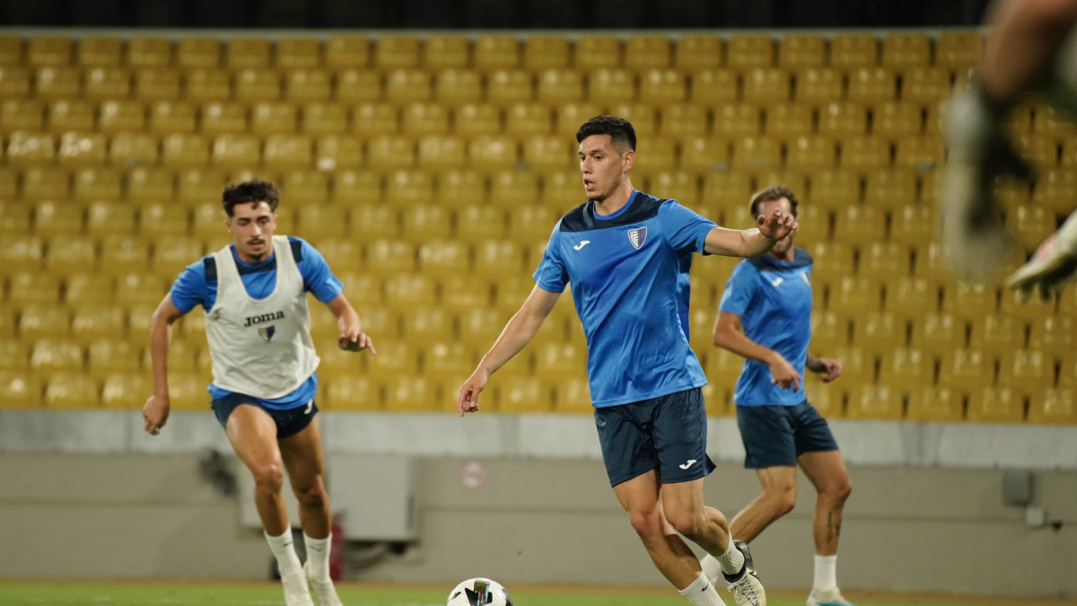 L’Inter es va exercitar ahir a l’AEK Arena.