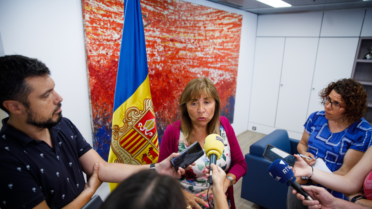 Marsol atenent els mitjans durant la roda de premsa d’ahir.