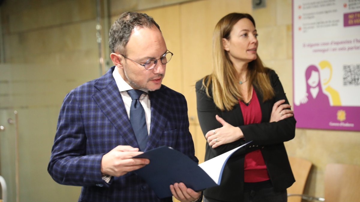 El cap de Govern i la ministra de Salut.