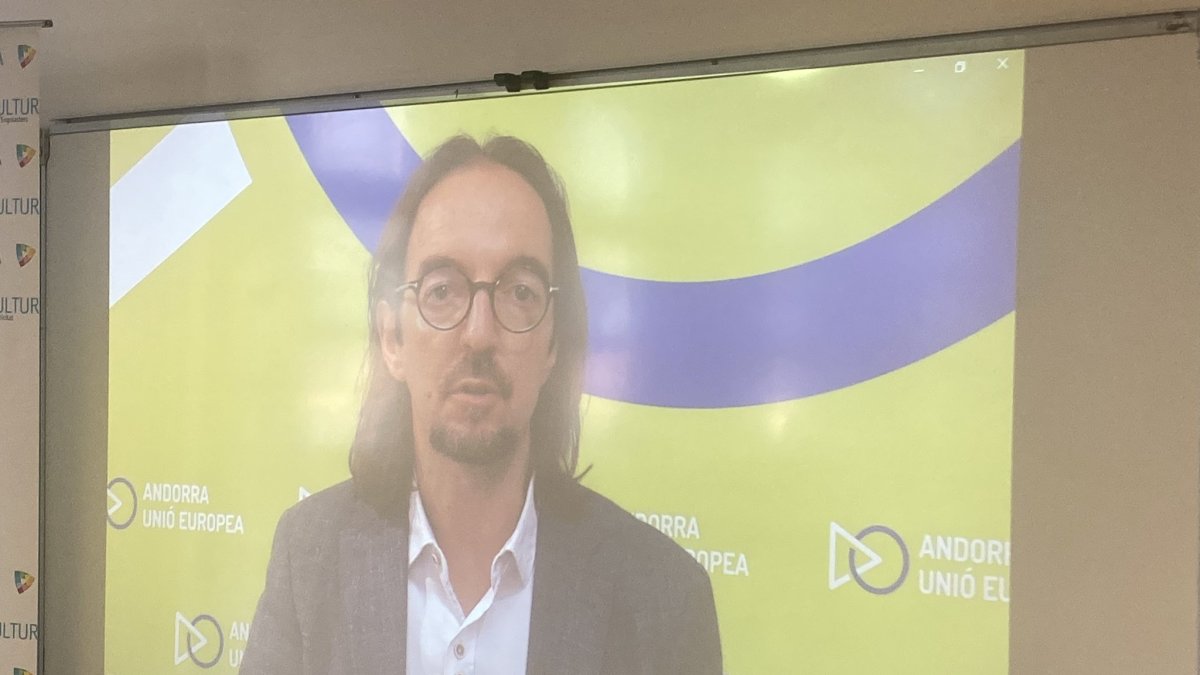 El secretari d’Estat, durant la intervenció.