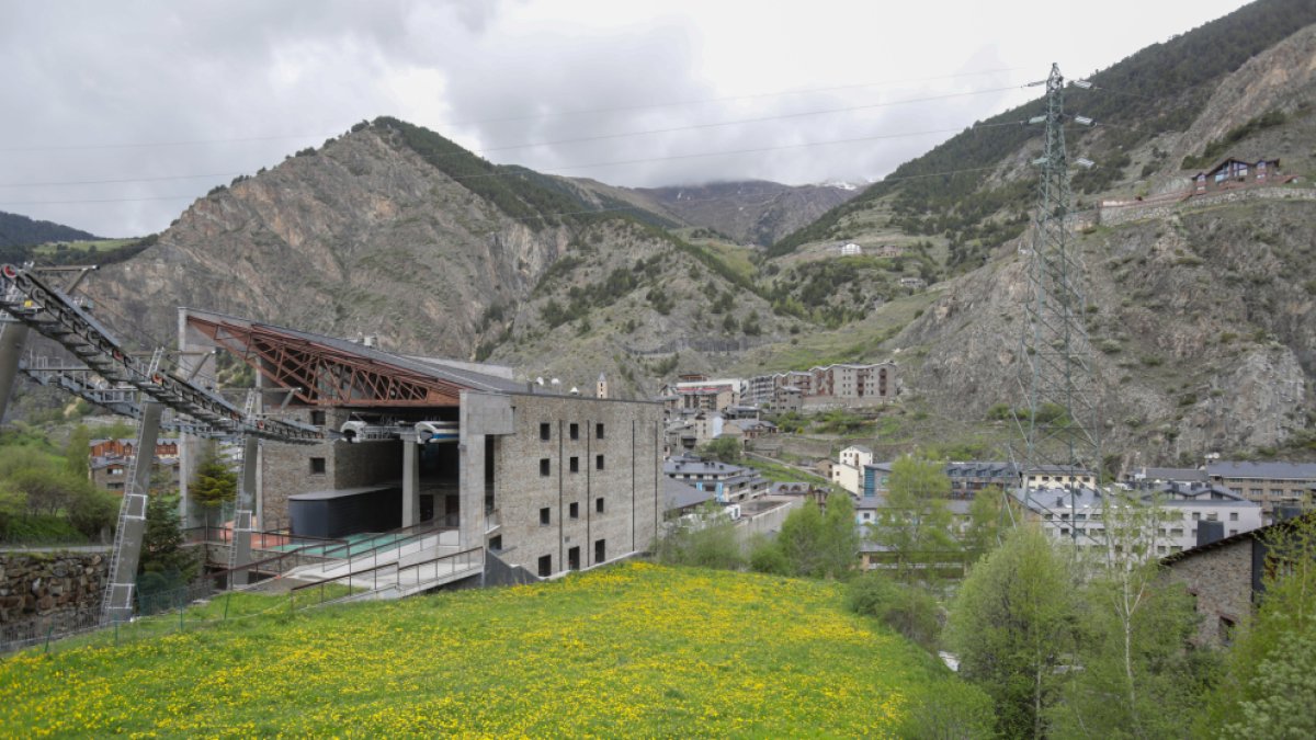 Vista de Canillo des del telecabina.
