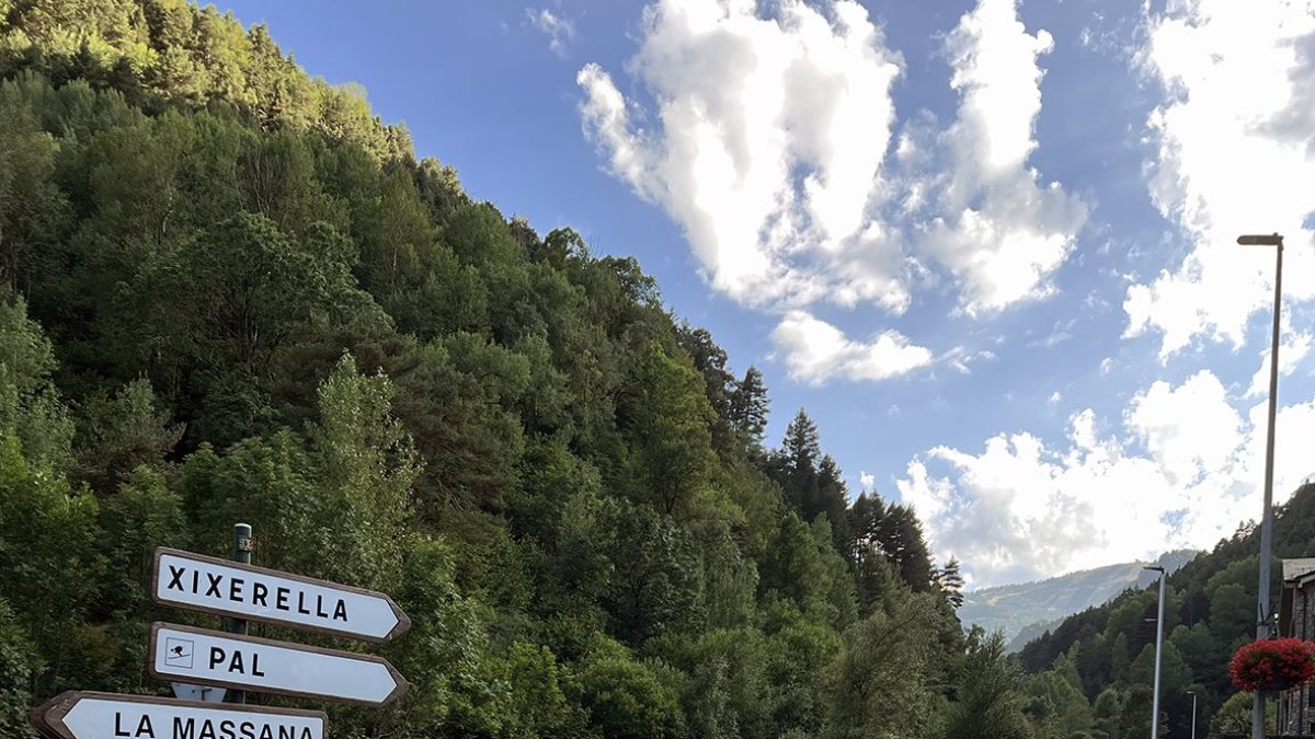 La carretera CG-4.