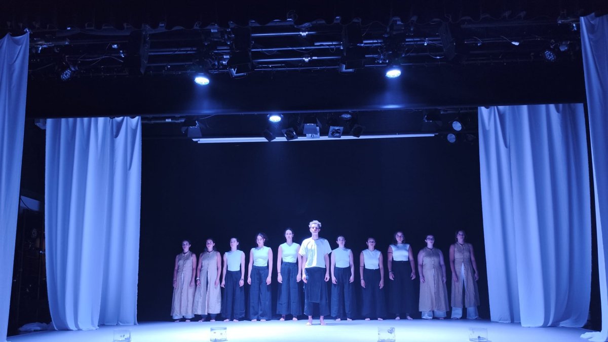 Moments d'assajos de l'obra Macbeth