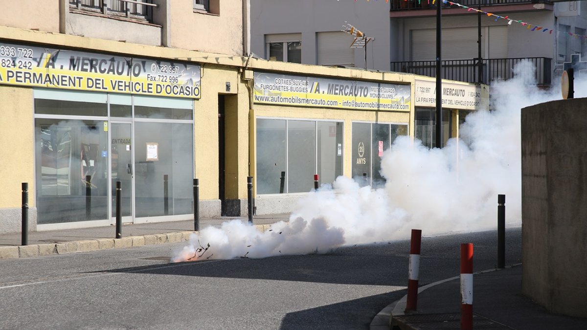 La traca que va donar inici a la festa.