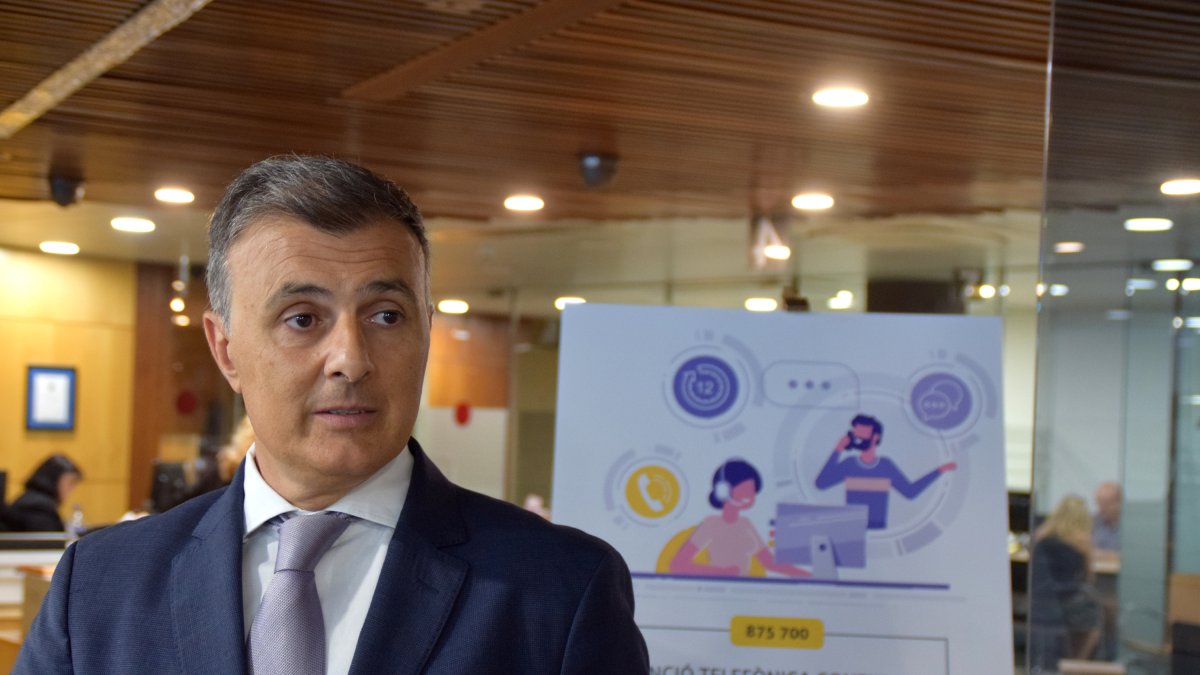 El secretari d’Estat de Transformació Digital i Telecomunicacions, Merc Rossell, presentant el projecte.