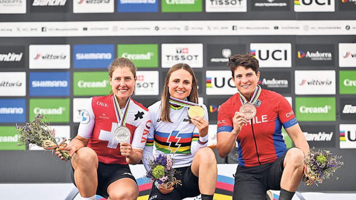 Podi femení de la disciplina de ‘cross-country’ d’‘e-bikes’, ahir a Pal.