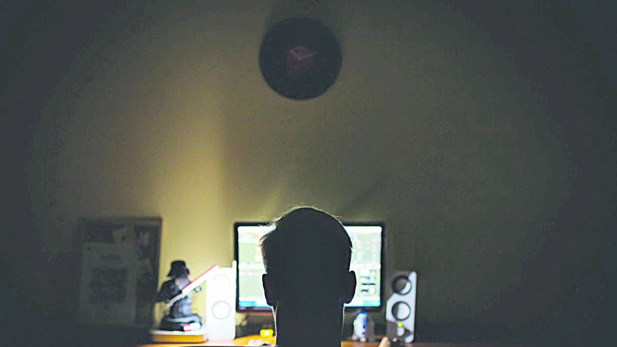 cal contrastar totes les notícies que trobem a les xarxes