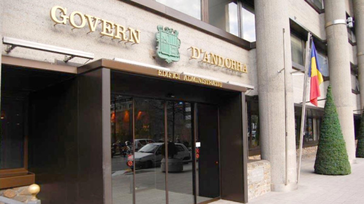 L’edifici administratiu del Govern.