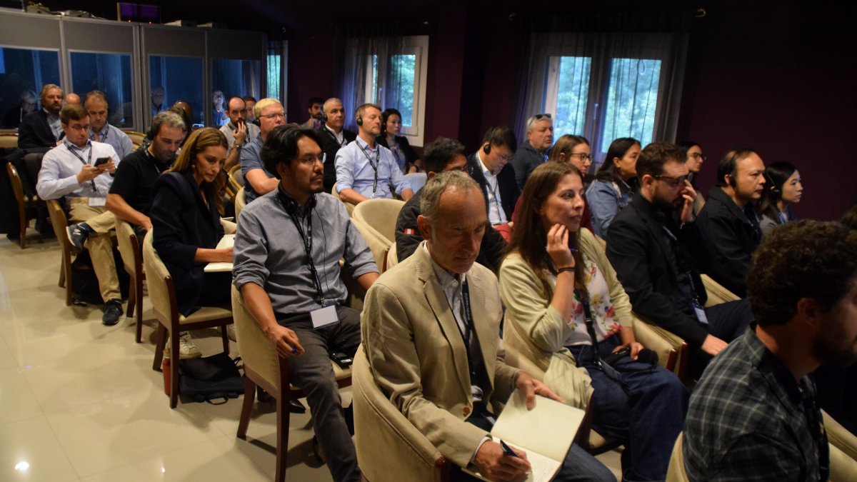 Alguns dels assistents en l’inici del seminari.