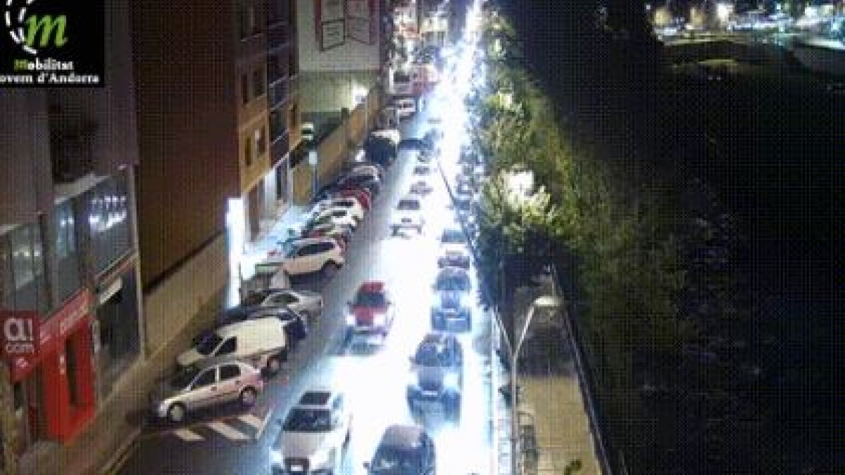 Retencions a l'entrada de Sant Julià aquesta tarda