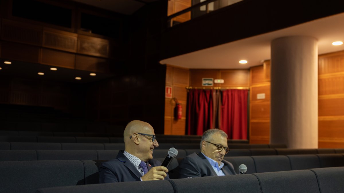 Quim Dolsa i Valentí Closa han presentat el cicle Transversals