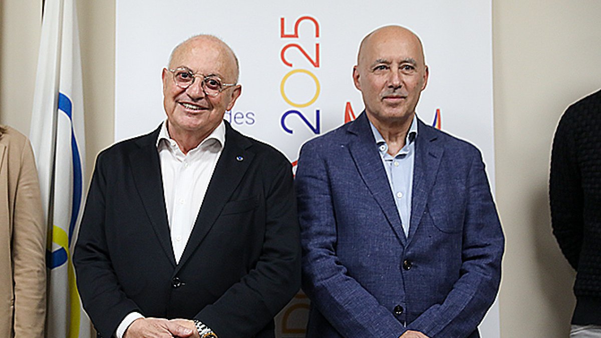 Espot i Guerra ahir a la foto oficial de la Junta